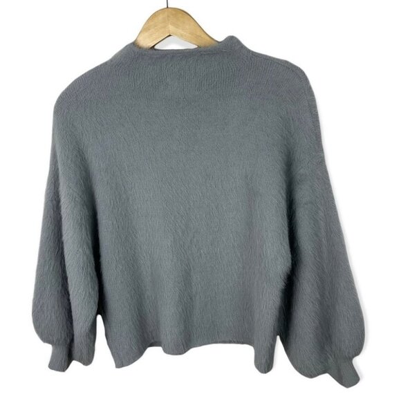 NWT Line and Dot Fuzzy Adler Sweater Grey Heather Grey Size Large New With Tags - Picture 7 of 15